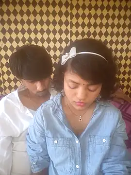 Freakingromance online show from March 2026 06:19:01 AM