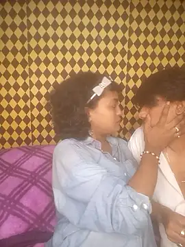 Freakingromance online show from March 2026 06:58:01 PM