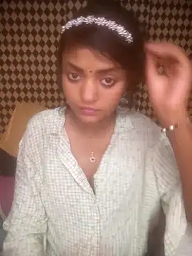 Freakingromance online show from April 2026 07:58:02 PM