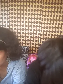 Freakingromance online show from March 2026 09:33:02 AM