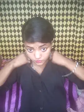 Freakingromance online show from April 2026 02:01:01 PM