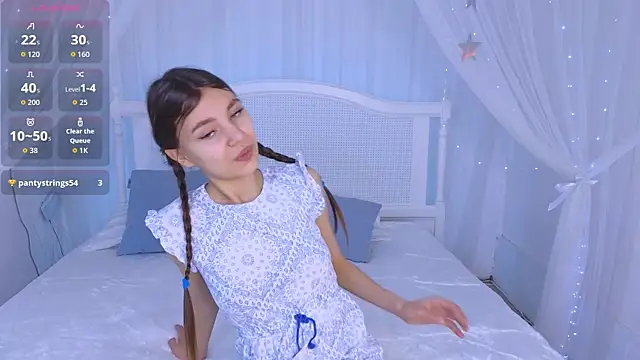 Little  Lunaa online show from April 2026 10:07:02 AM