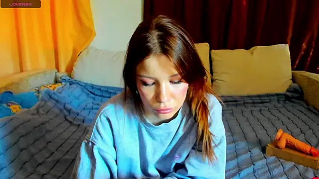 Eva purrr  online show from March 2026 09:46:01 AM