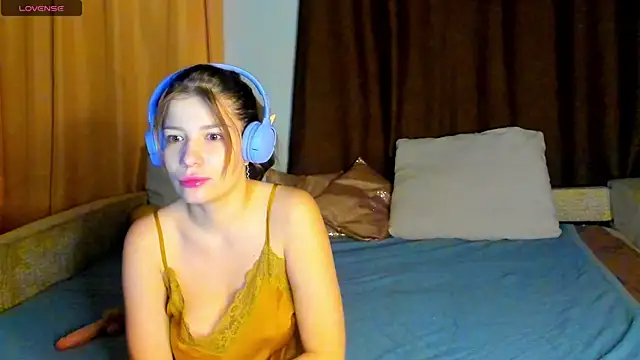 Snapshot of Eva_purrr_ chatting on November 2025 01:20:01 AM Eva purrr online show from November 2025 01:20:01 AM