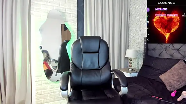 valentina  desire online show from January 2026 12:19:02 PM