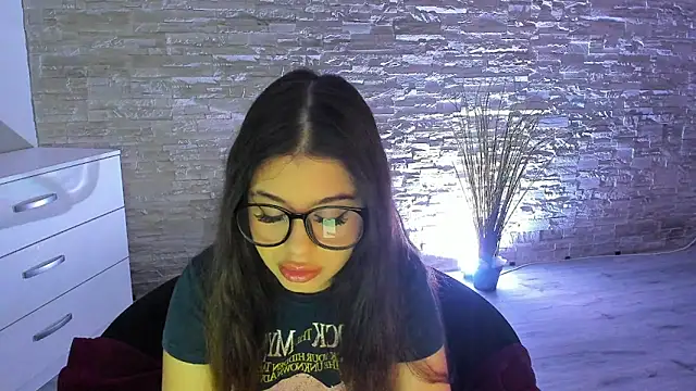 BellaNoir  online show from January 2026 05:47:01 AM