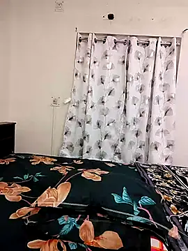 LoveLy-Soneya online show from November 2025 01:23:02 PM