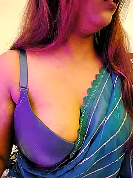 LoveLy-Soneya online show from January 2026 06:07:02 AM