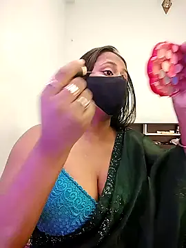 LoveLy-Soneya online show from December 2025 11:37:01 AM