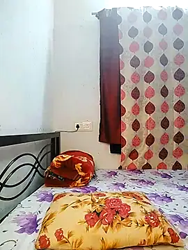 LoveLy-Soneya online show from February 2026 10:52:02 PM