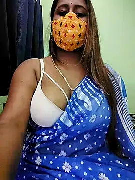 Snapshot of LoveLy-Soneya chatting on April 2026 10:30:01 AM LoveLy-Soneya online show from April 2026 10:30:01 AM