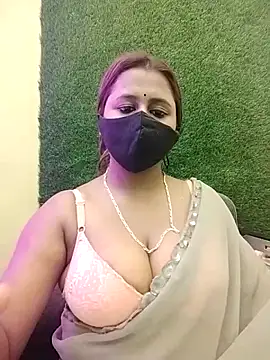 LoveLy-Soneya online show from April 2026 11:27:01 AM