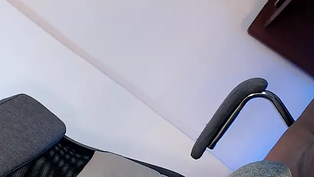 miss ditey09 online show from November 2025 12:10:02 AM