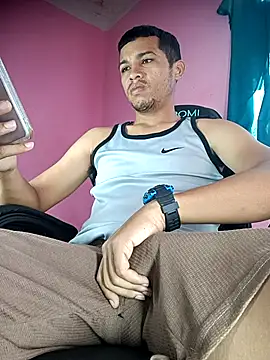 Pisspoopigpsir7 online show from November 2025 12:52:01 PM