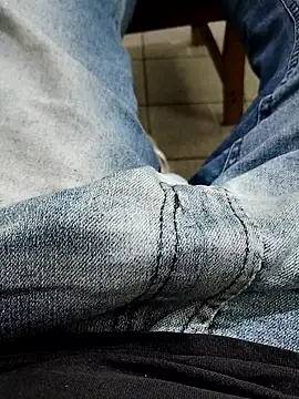 Snapshot of Gordin479 chatting on November 2025 12:22:01 PM Gordin479 online show from November 2025 12:22:01 PM