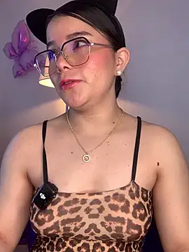 violettabond online show from May 2026 01:14:01 PM
