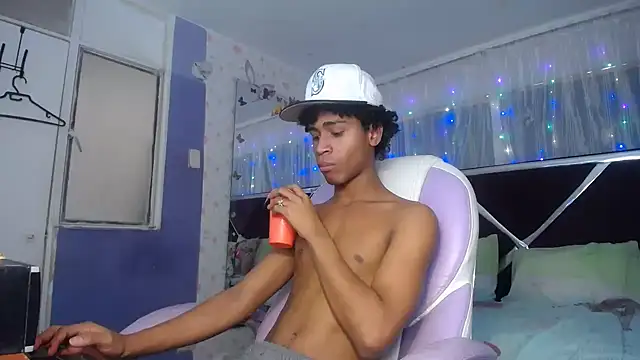 Santy bigcock 01 online show from May 2026 04:58:01 PM