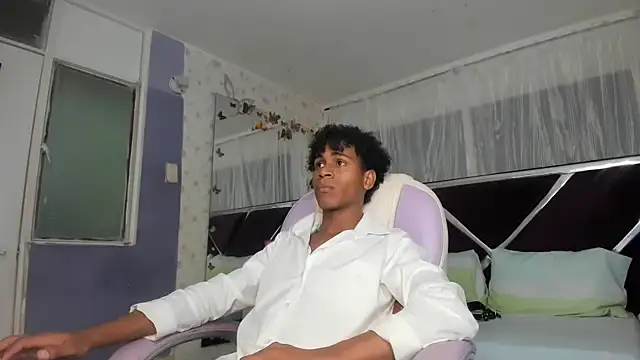 Santy bigcock 01 online show from March 2026 02:48:01 AM