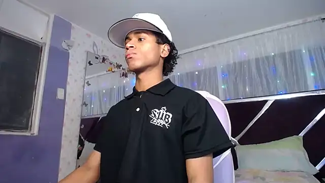 Santy bigcock 01 online show from June 2026 06:29:02 AM