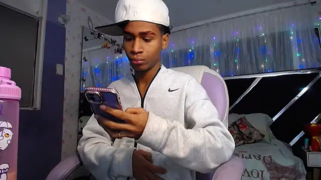 Santy bigcock 01 online show from June 2026 02:51:01 PM