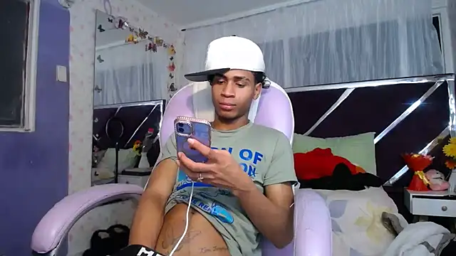 Santy bigcock 01 online show from June 2026 05:40:01 AM