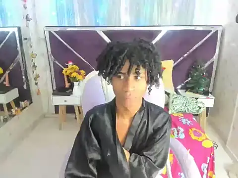 Santy bigcock 01 online show from November 2025 11:36:01 AM