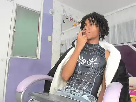 Santy bigcock 01 online show from November 2025 02:32:02 AM