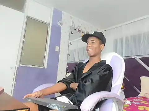 Santy bigcock 01 online show from November 2025 02:07:02 PM