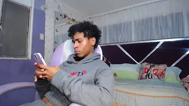 Santy bigcock 01 online show from April 2026 03:59:01 PM
