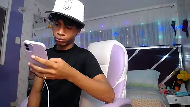 Santy bigcock 01 online show from April 2026 12:21:02 PM