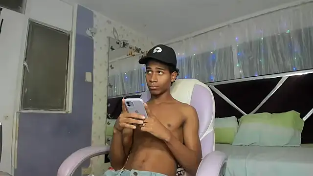Santy bigcock 01 online show from March 2026 05:45:02 PM
