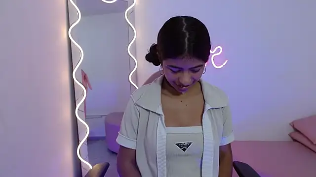 Sandyy tay online show from November 2025 11:36:02 AM