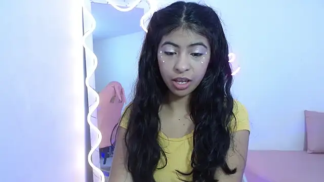 Sandyy tay online show from November 2025 11:42:01 AM