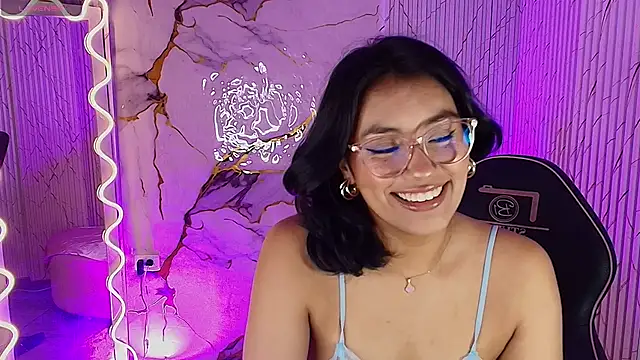 PEACHY TAY online show from February 2026 12:34:02 PM