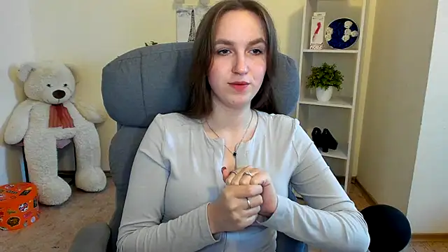 Nesie-Stoun online show from November 2025 09:58:02 AM