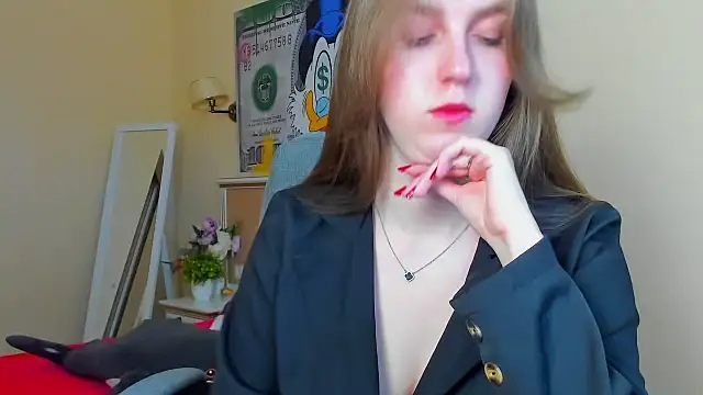 Nesie-Stoun online show from December 2025 09:42:01 AM