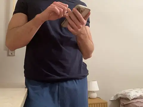 Snapshot of redflake chatting on November 2025 11:19:02 PM redflake online show from November 2025 11:19:02 PM