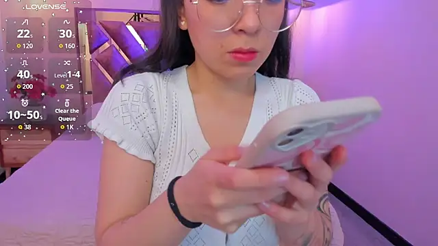 Kittyy patitas suaves online show from November 2025 10:37:02 AM