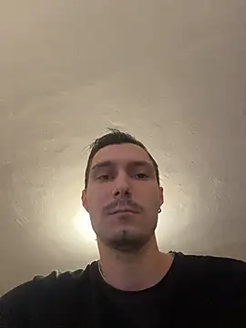 mihneaxxx online show from March 2026 04:45:01 PM