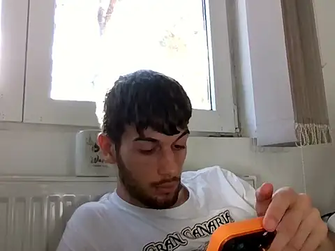 nikolasnik50 online show from December 2025 11:03:02 AM