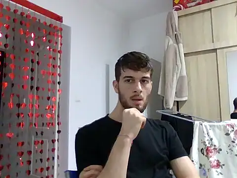 nikolasnik50 online show from February 2026 12:16:01 PM