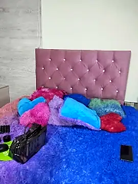 PamelaBoobs online show from April 2026 09:17:01 PM