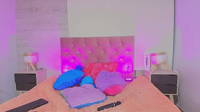 PamelaBoobs online show from March 2026 08:13:01 PM