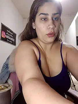 Snapshot of nahiarabiel33 chatting on May 2026 03:39:02 PM nahiarabiel33 online show from May 2026 03:39:02 PM