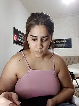 Snapshot of nahiarabiel33 chatting on May 2026 03:51:01 PM nahiarabiel33 online show from May 2026 03:51:01 PM
