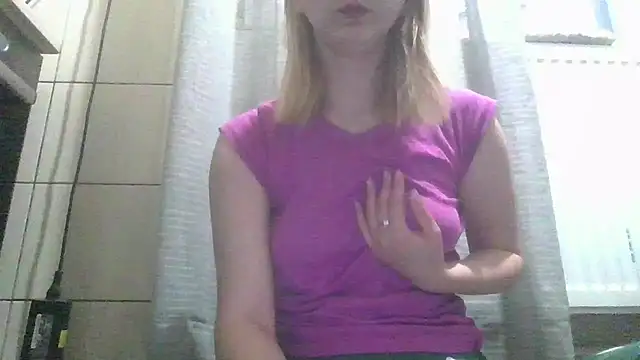 Snapshot of dirty_sasha00 chatting on May 2026 02:39:02 AM dirty sasha00 online show from May 2026 02:39:02 AM