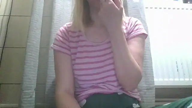 Snapshot of dirty_sasha00 chatting on May 2026 02:31:02 AM dirty sasha00 online show from May 2026 02:31:02 AM