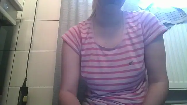 Snapshot of dirty_sasha00 chatting on May 2026 03:04:01 AM dirty sasha00 online show from May 2026 03:04:01 AM