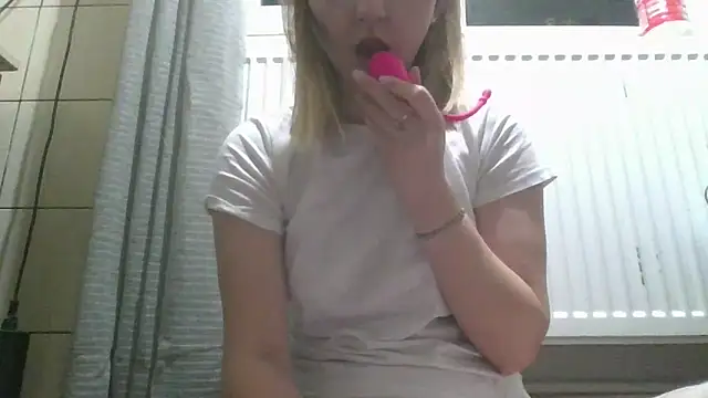 dirty sasha00 online show from April 2026 02:36:02 AM