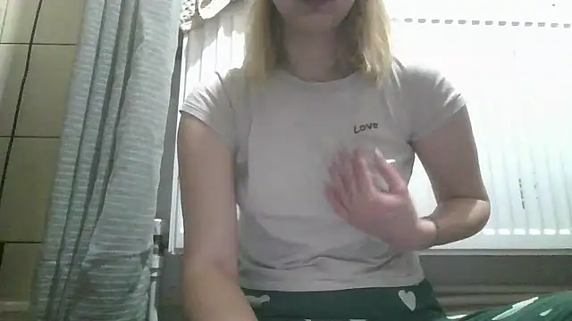 dirty sasha00 online show from April 2026 02:51:01 AM